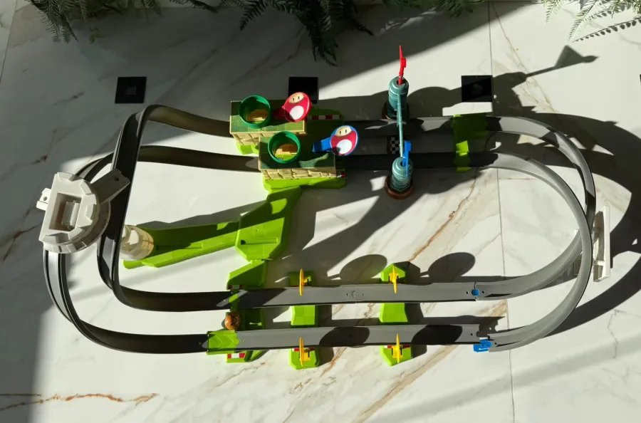 Hot Wheels Mario Kart — Circuit Lite Track Set (GHK15)