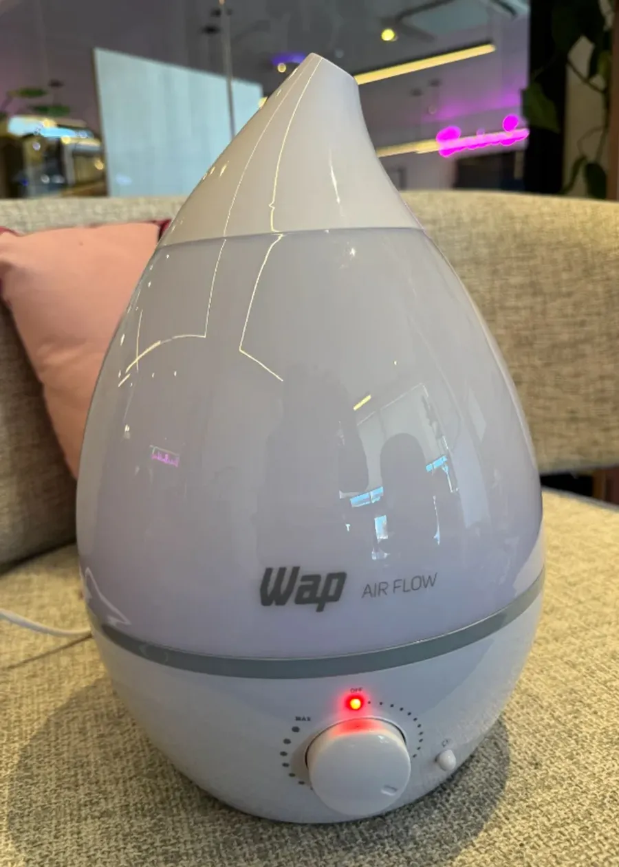 Umidificador Com Luminária e Difusor de Aromas Air Flow Branco e Cinza WAP 127V/220V