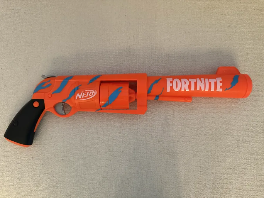 Nerf Fortnite 6-SH — Revólver 6 Dardos