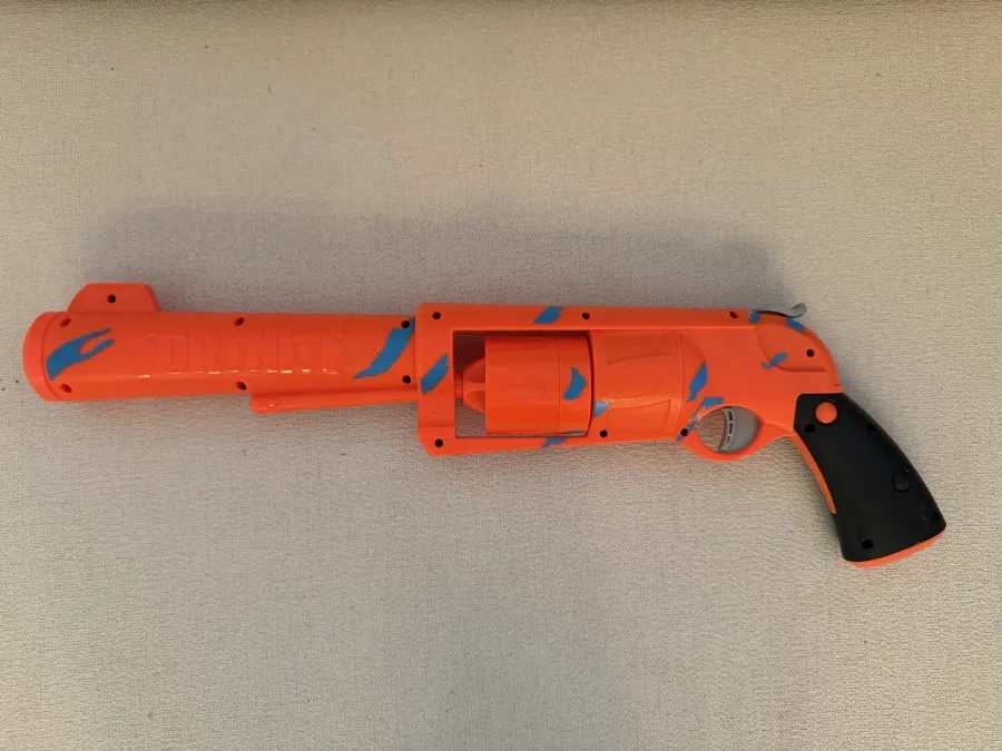 Nerf Fortnite 6-SH — Revólver 6 Dardos