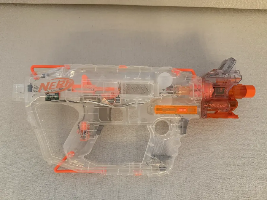 Nerf Modulus Transparente (Ghost Ops) — Motorizada